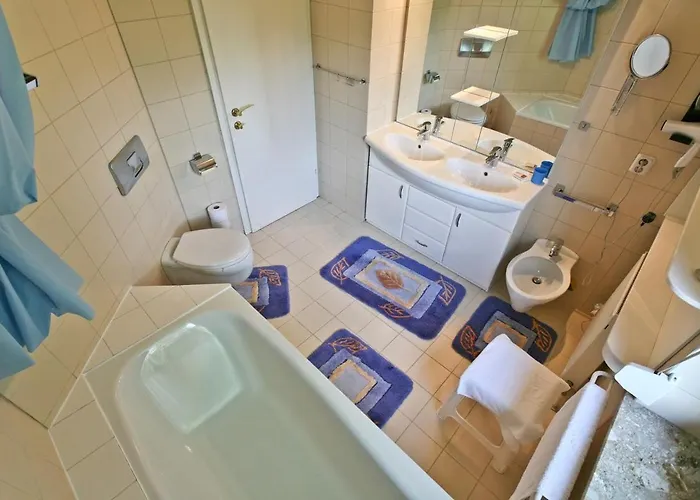 Exclusive House In