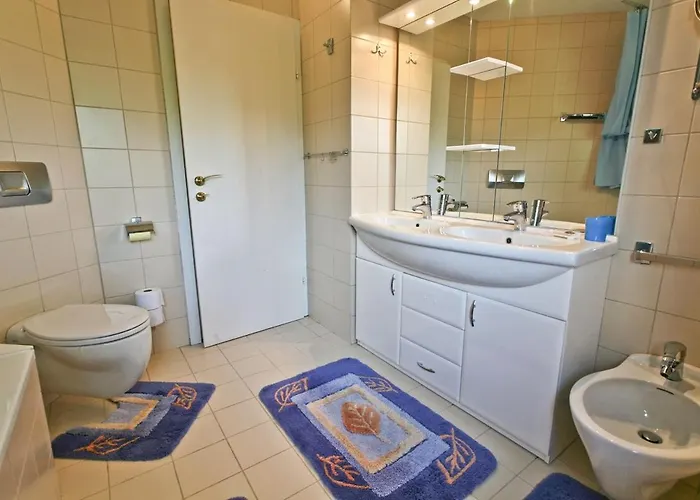 Exclusive House In בית נופש